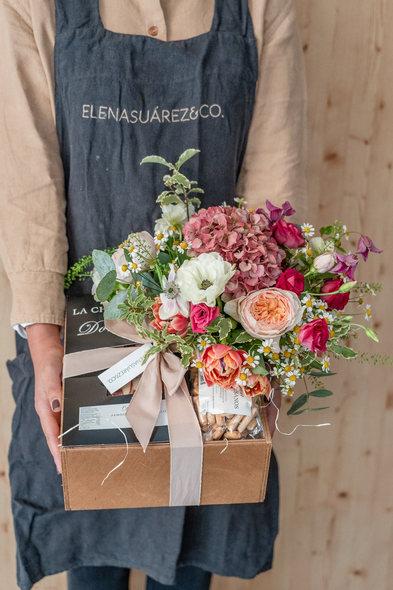 Caja Regalo Ibéricos Doña Tomasa 2