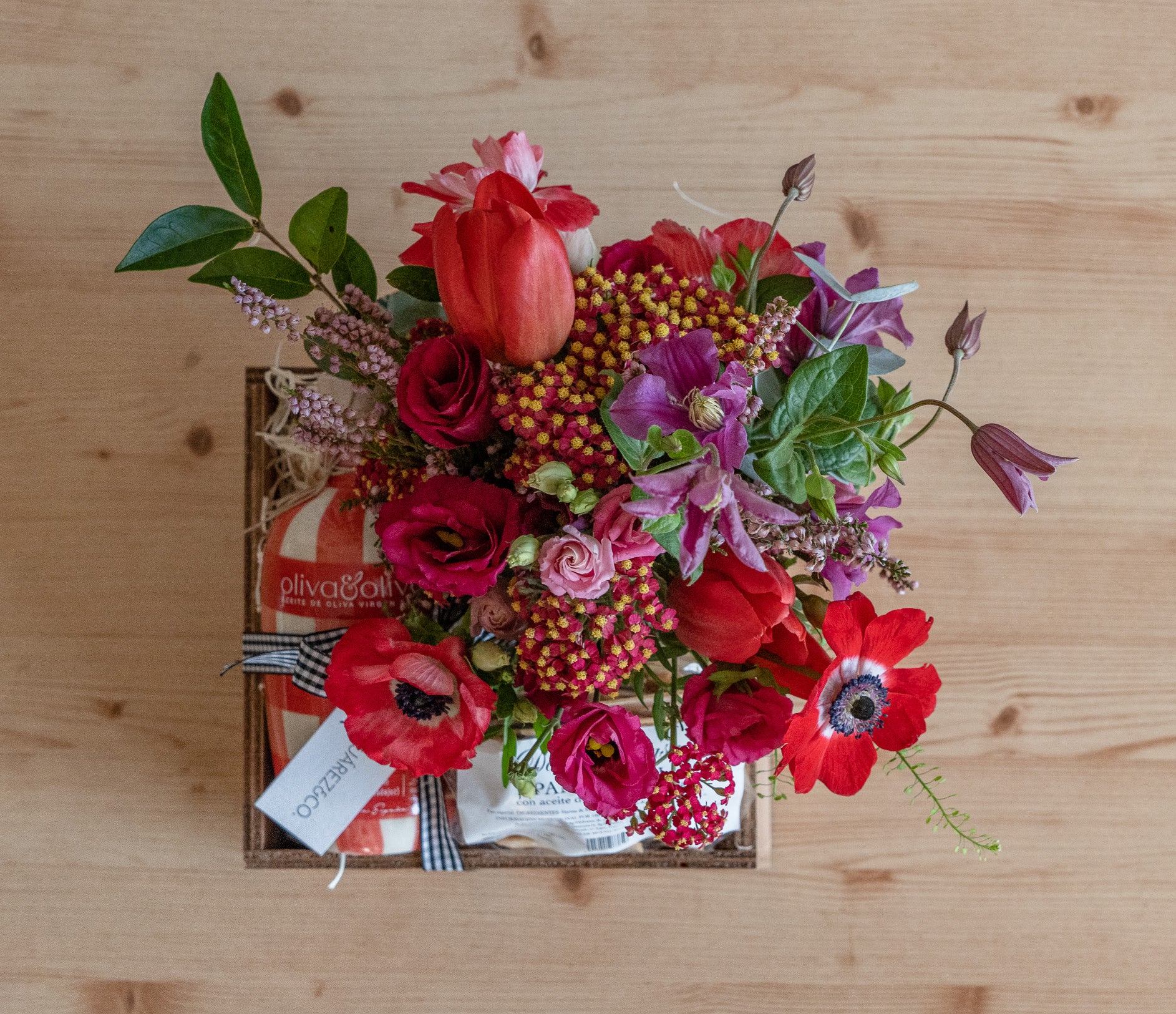 Caja Regalo con aceite y picos 10