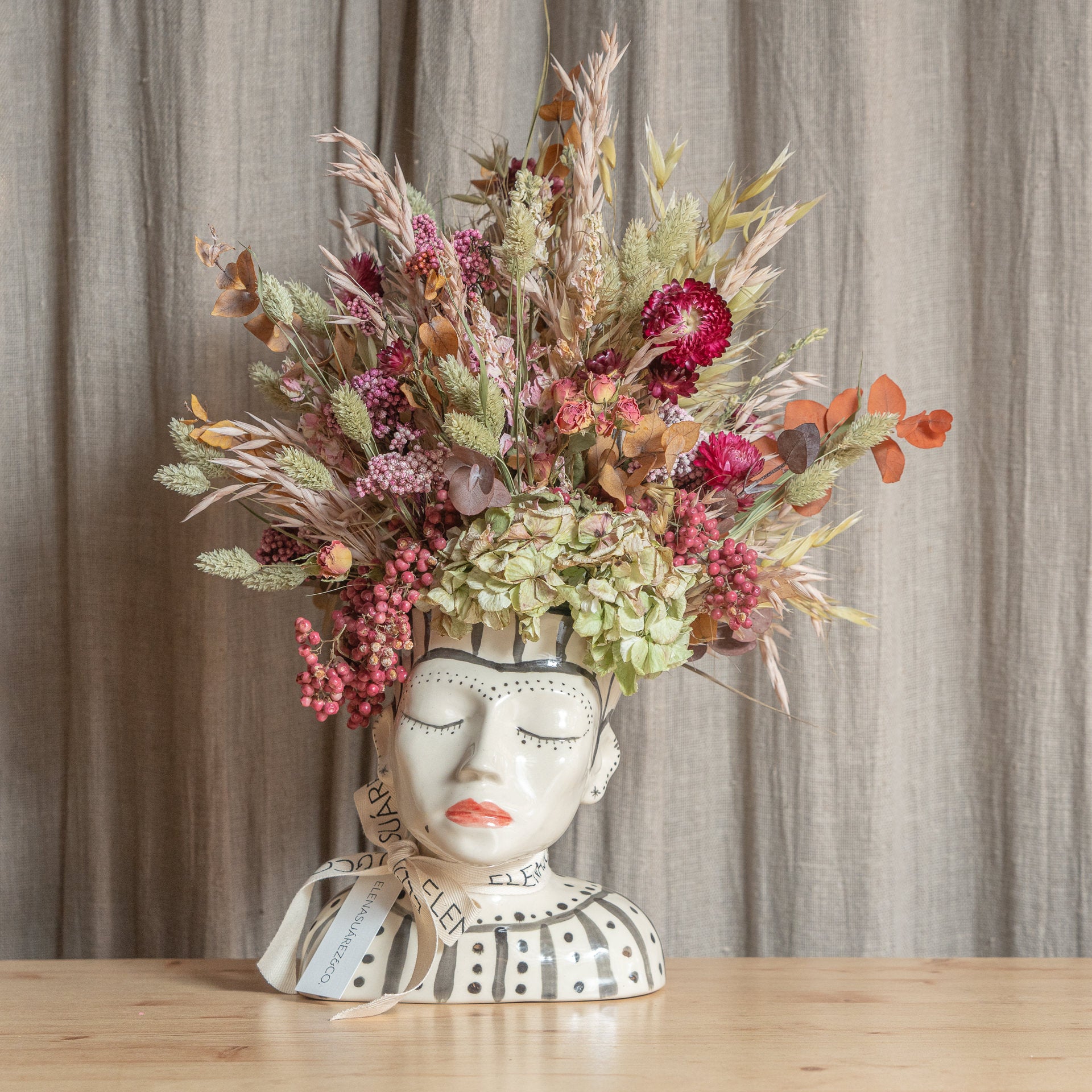 Titi con Flores Preservadas