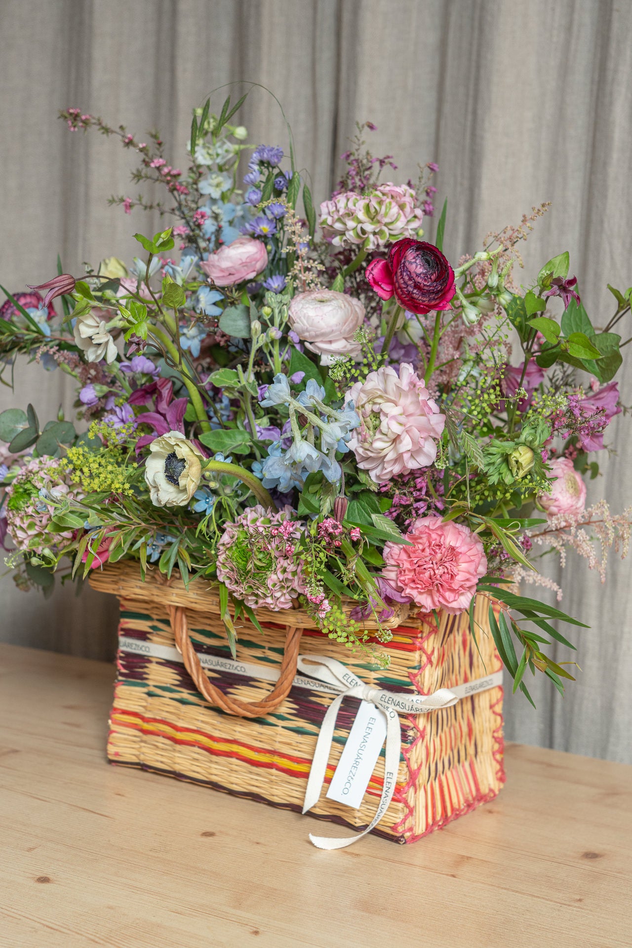 Bolsos Portugueses con Flores de Temporada 9