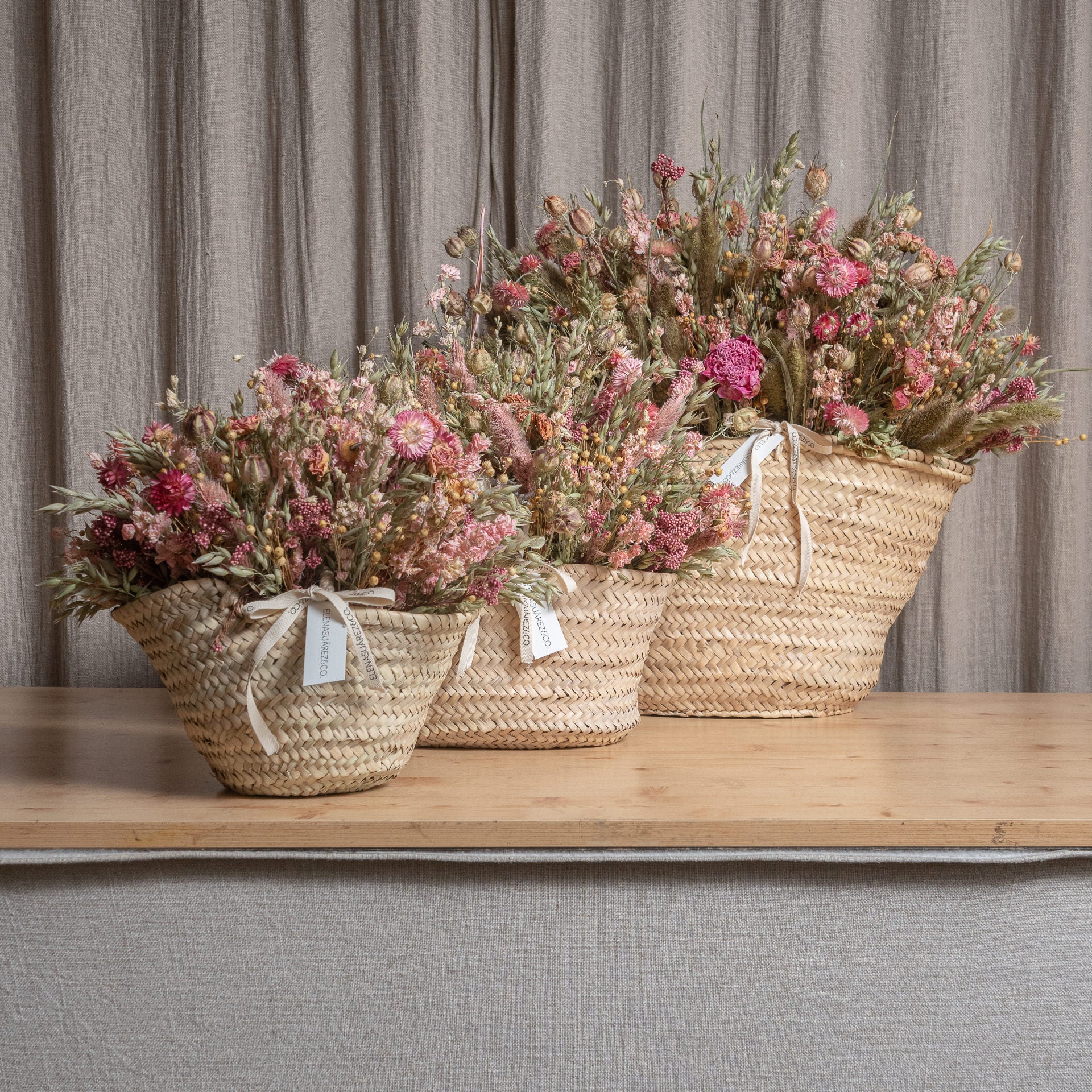 Cesto de Palma con Flores Preservadas 4