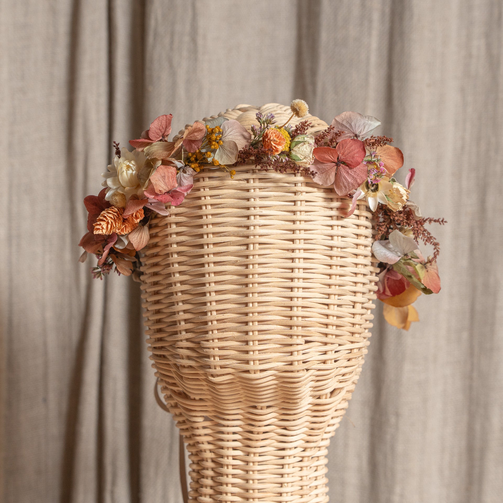 Coronita flores salmón preservadas