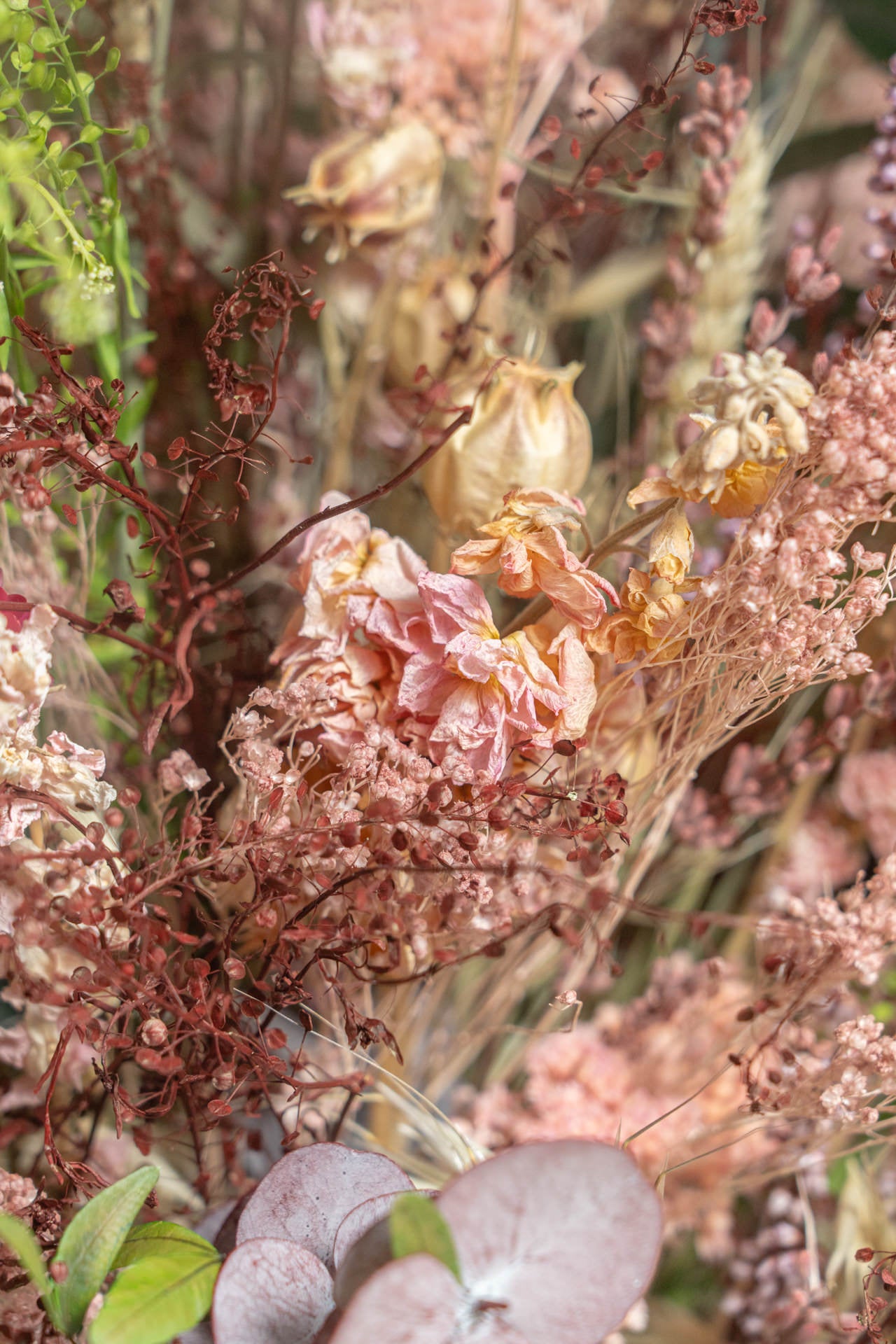 Jarrón Ánfora con Flores Preservadas 3