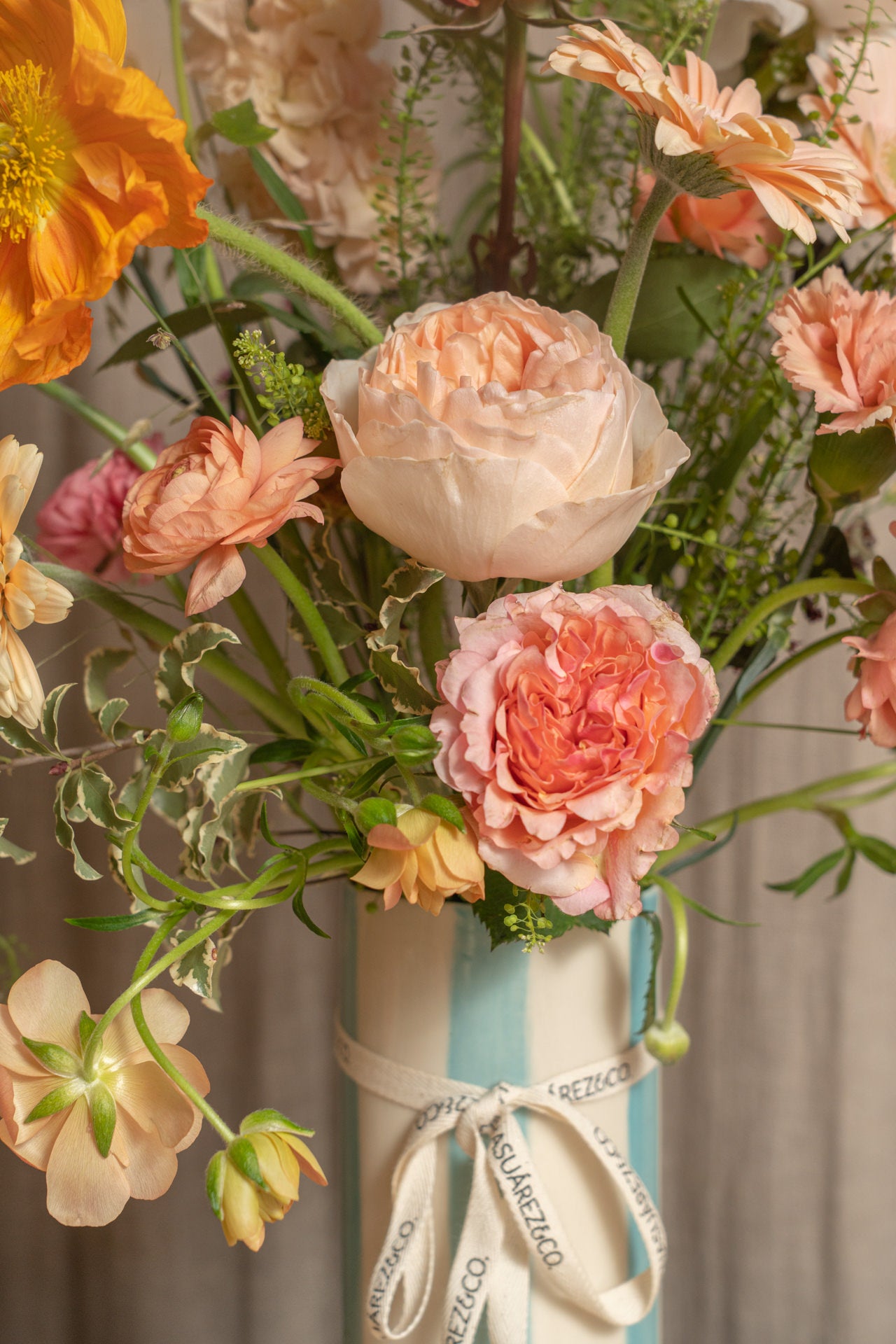 Jarrón Cerámico con flores Especial Día de la Madre 3