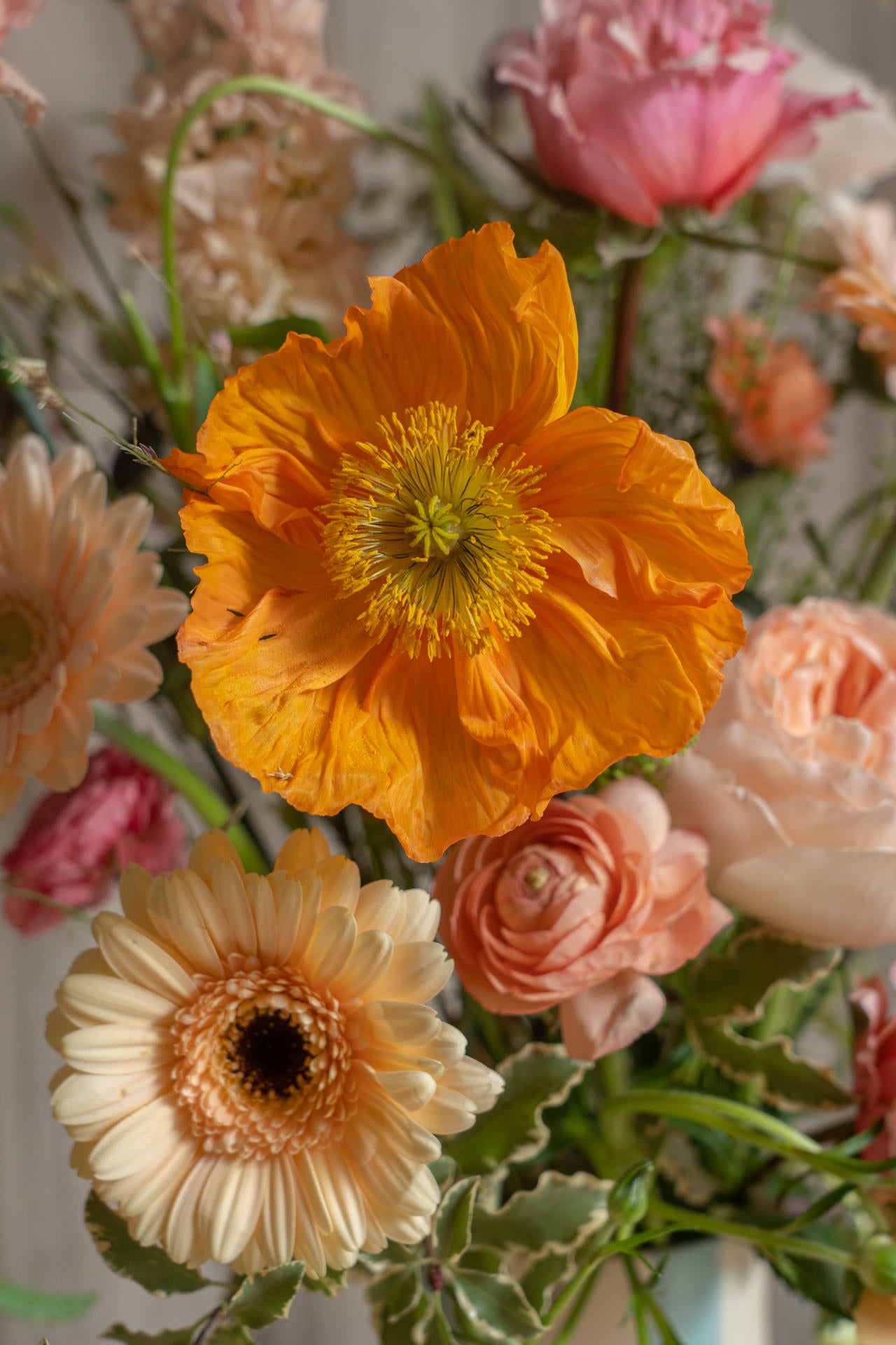 Jarrón Cerámico con flores Especial Día de la Madre 2