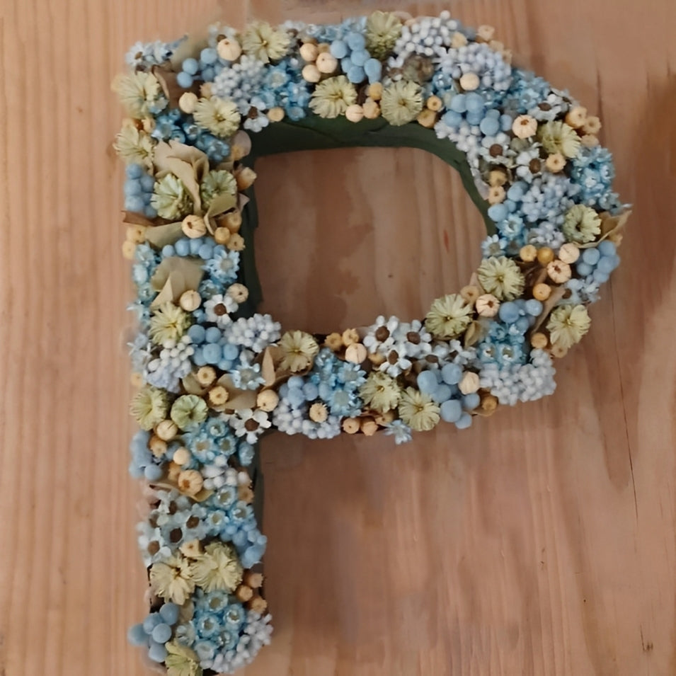 Letra de Flores Preservadas 8